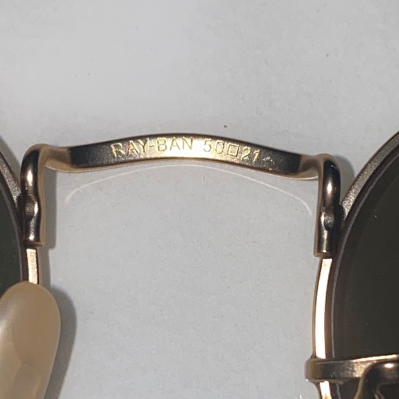 COPY - AUTHENTIC ROSE GOLD ROUND RAY BAN SUNGLASS… - Picture 3 of 5